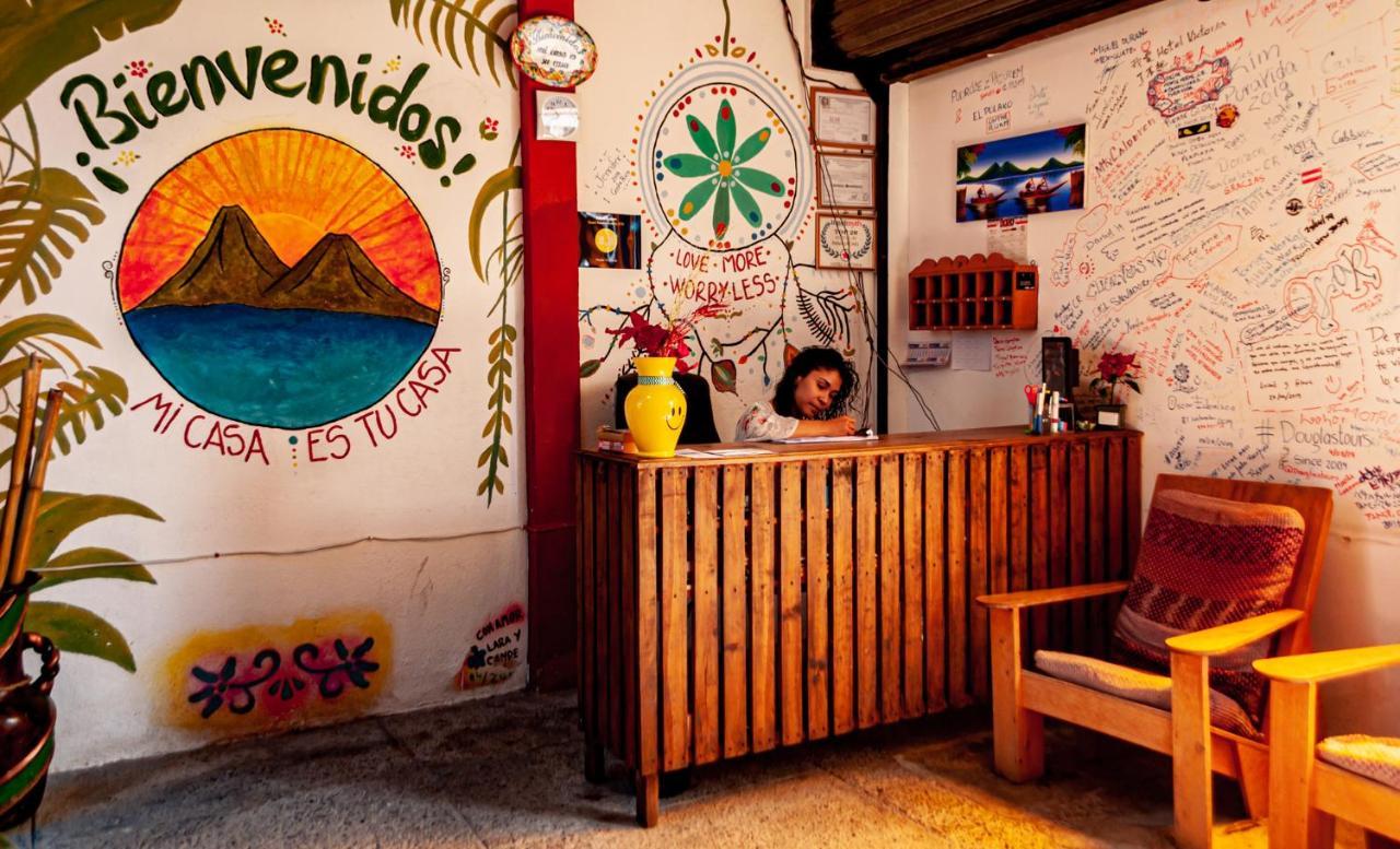 Victorias Hotel Panajachel Dış mekan fotoğraf